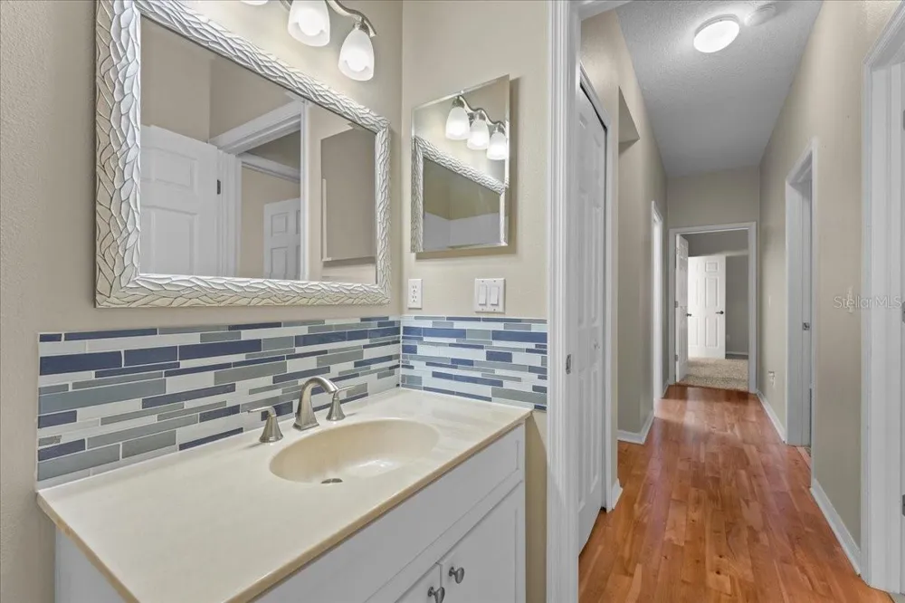 4761 STONEBRIAR DRIVE Oldsmar, FL 34677