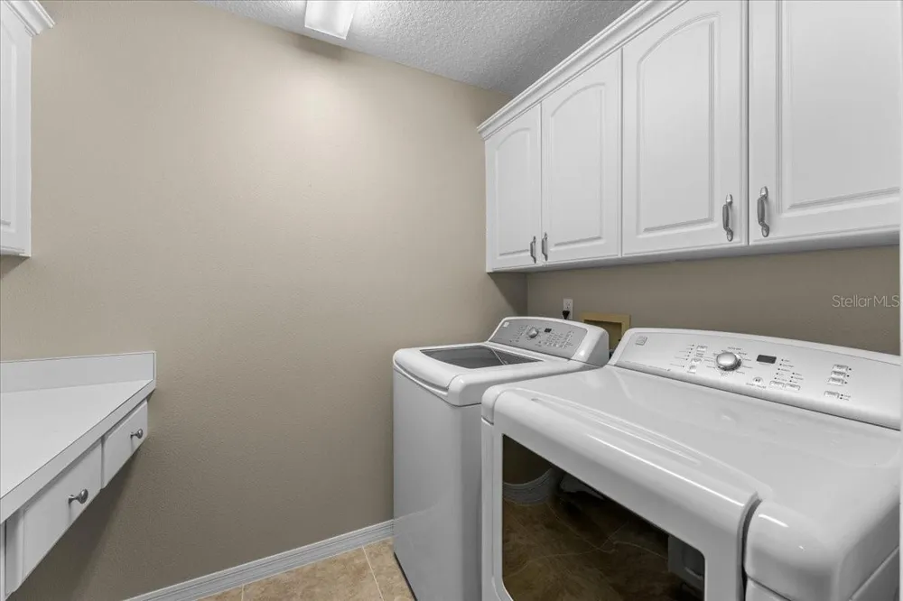 4761 STONEBRIAR DRIVE Oldsmar, FL 34677