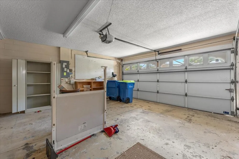 4761 STONEBRIAR DRIVE Oldsmar, FL 34677