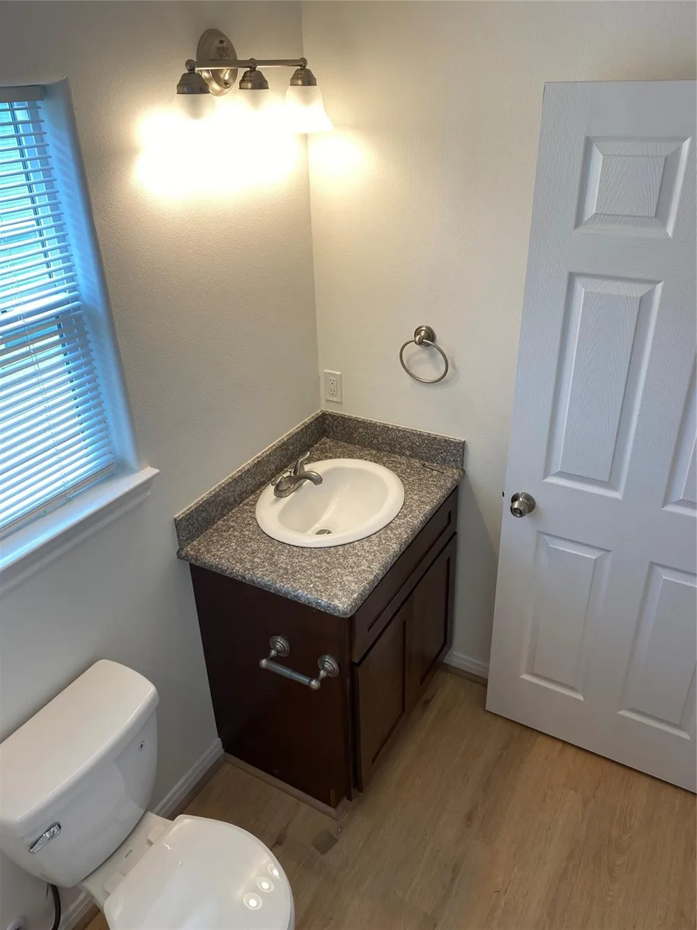 3722 Putnam Drive #A Bacliff, TX 77518