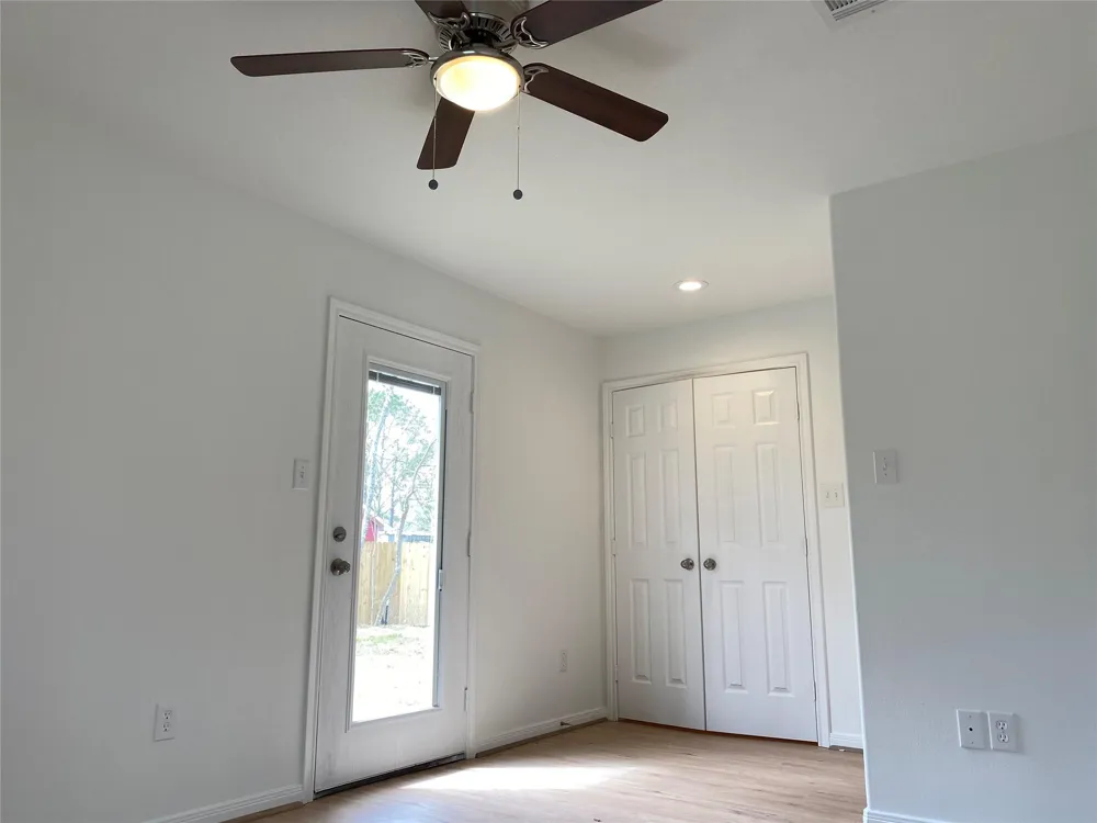 3722 Putnam Drive #A Bacliff, TX 77518
