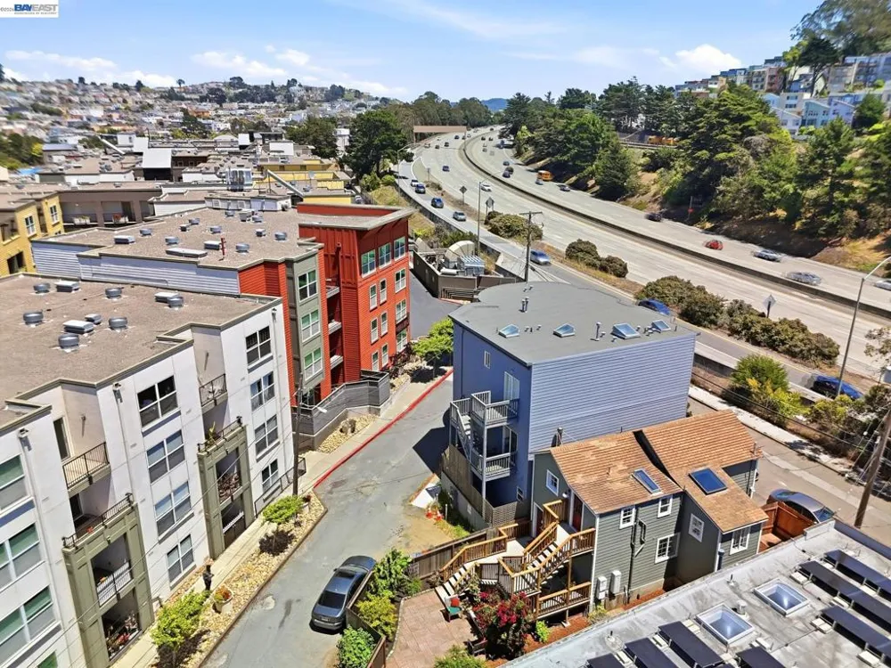 30 Niantic Ave San Francisco, CA 94132