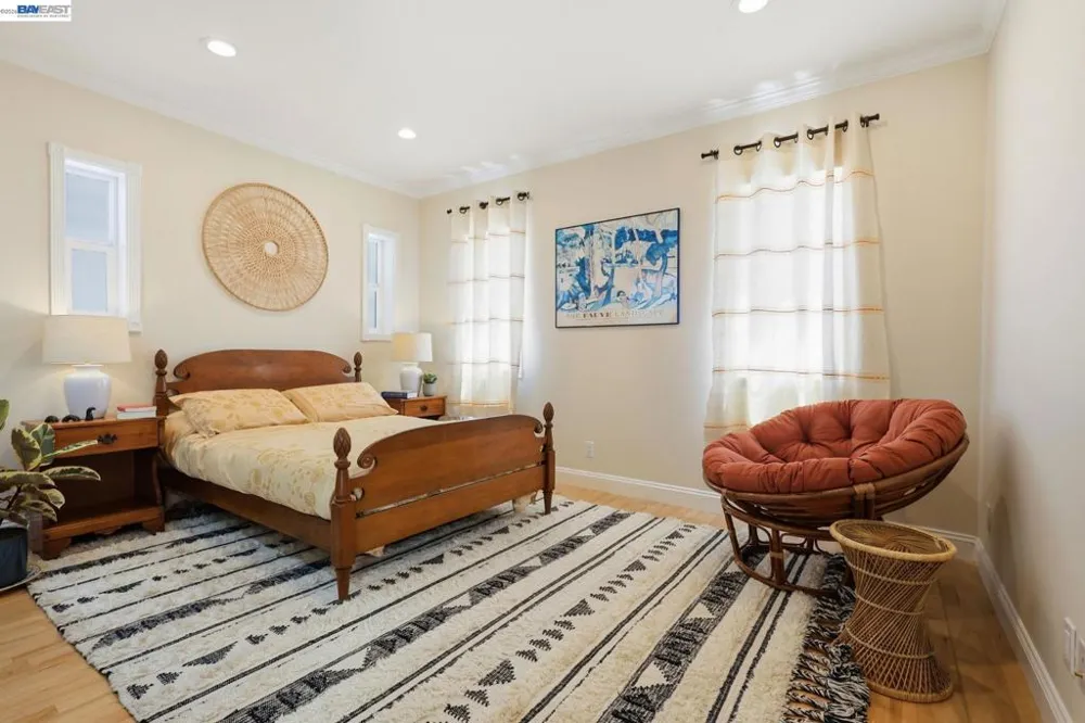 30 Niantic Ave San Francisco, CA 94132