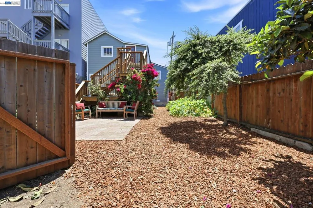 30 Niantic Ave San Francisco, CA 94132