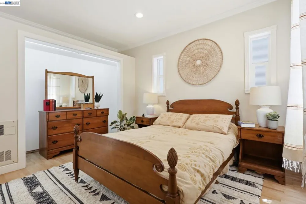 30 Niantic Ave San Francisco, CA 94132