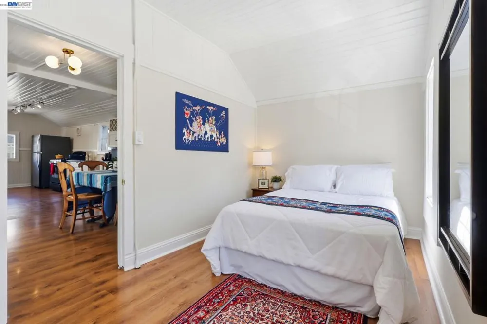 30 Niantic Ave San Francisco, CA 94132