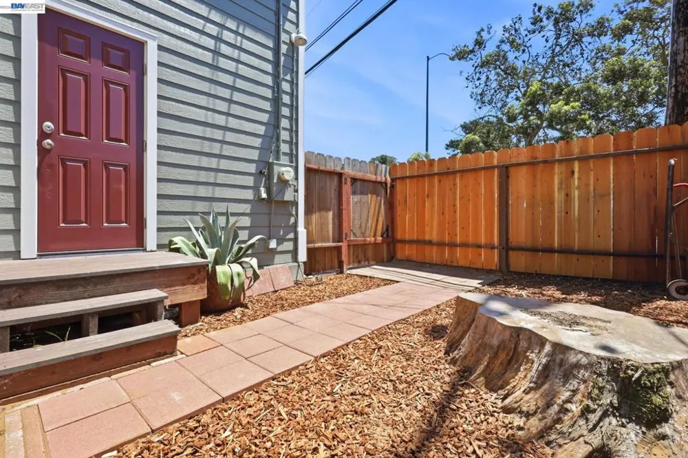 30 Niantic Ave San Francisco, CA 94132