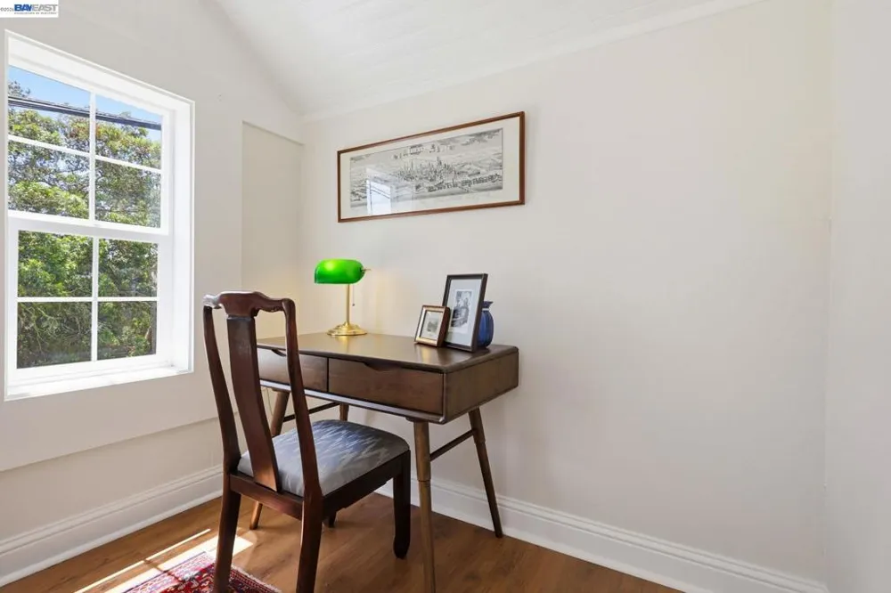 30 Niantic Ave San Francisco, CA 94132