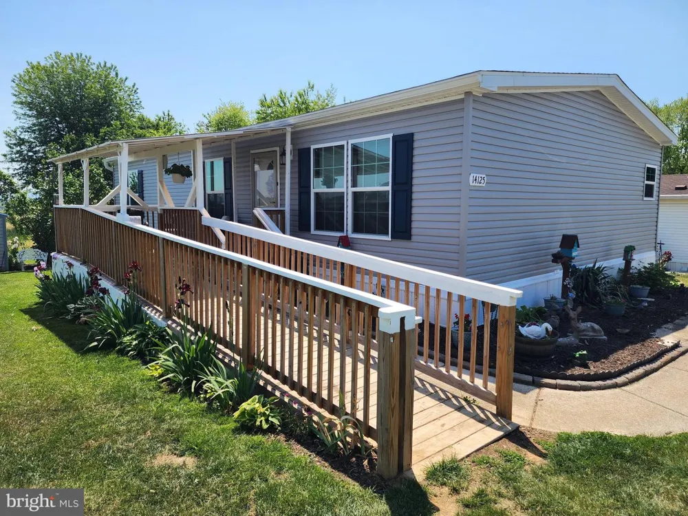14125 ZINNIA LANE Hagerstown, MD 21742