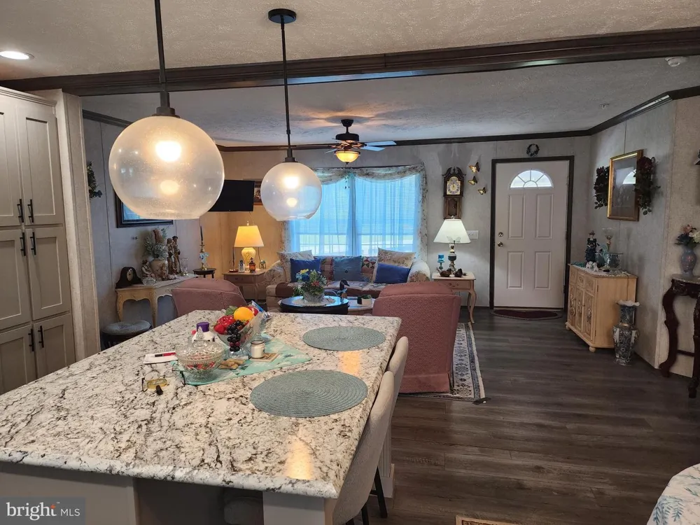 14125 ZINNIA LANE Hagerstown, MD 21742