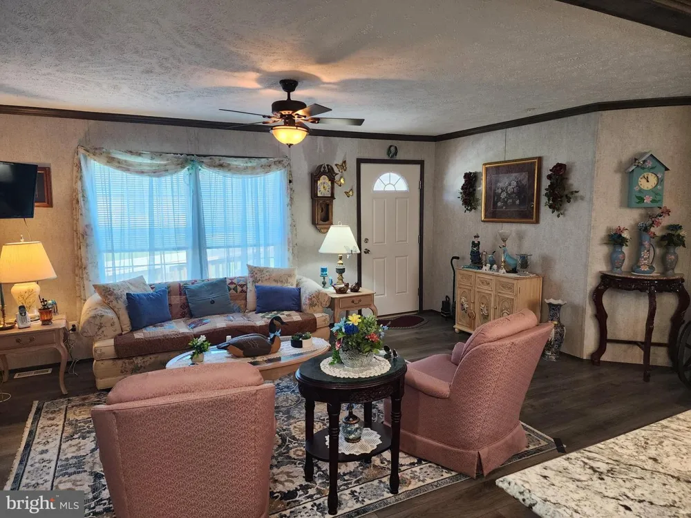 14125 ZINNIA LANE Hagerstown, MD 21742