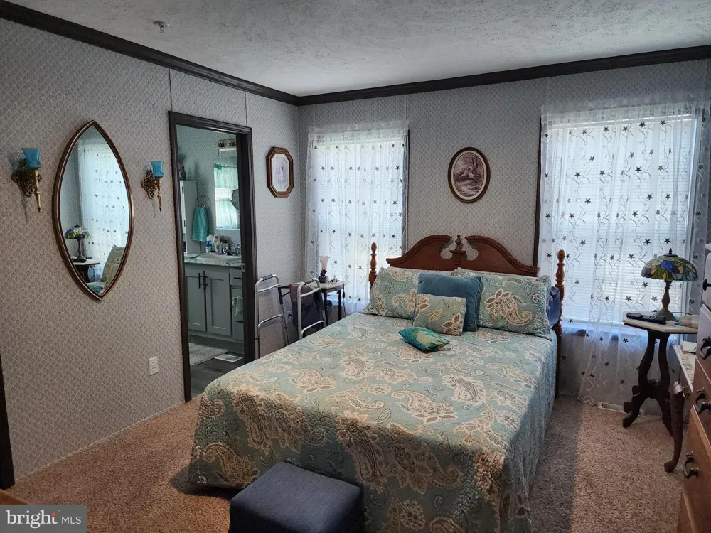14125 ZINNIA LANE Hagerstown, MD 21742