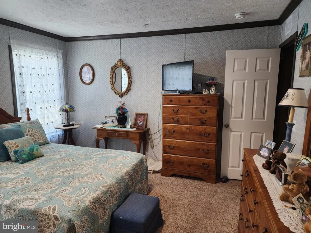 14125 ZINNIA LANE Hagerstown, MD 21742