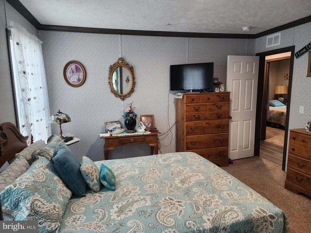 14125 ZINNIA LANE Hagerstown, MD 21742