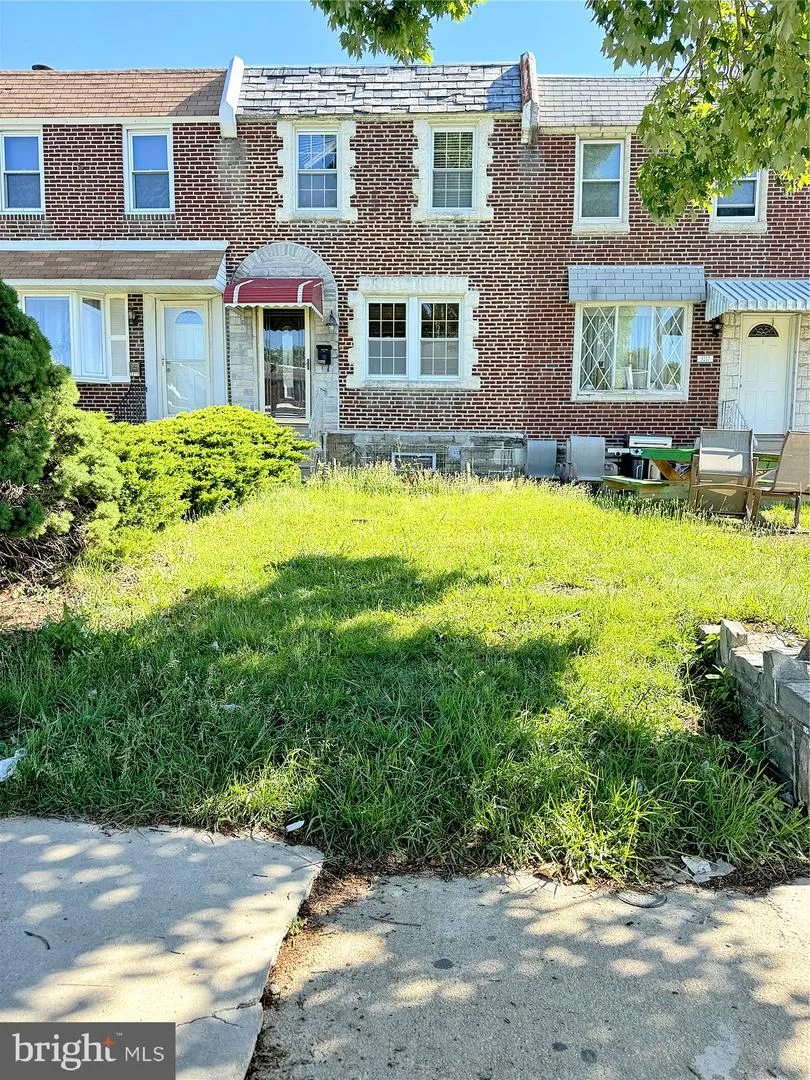 3215 PRINCETON AVENUE Philadelphia, PA 19149