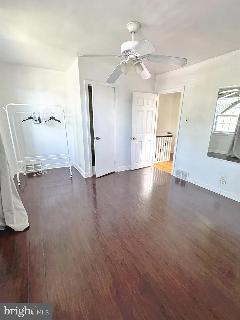 3215 PRINCETON AVENUE Philadelphia, PA 19149