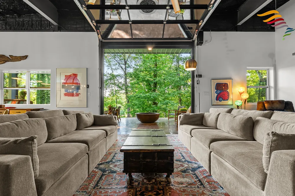 129 Lyle Street Street Franklin, NC 28734