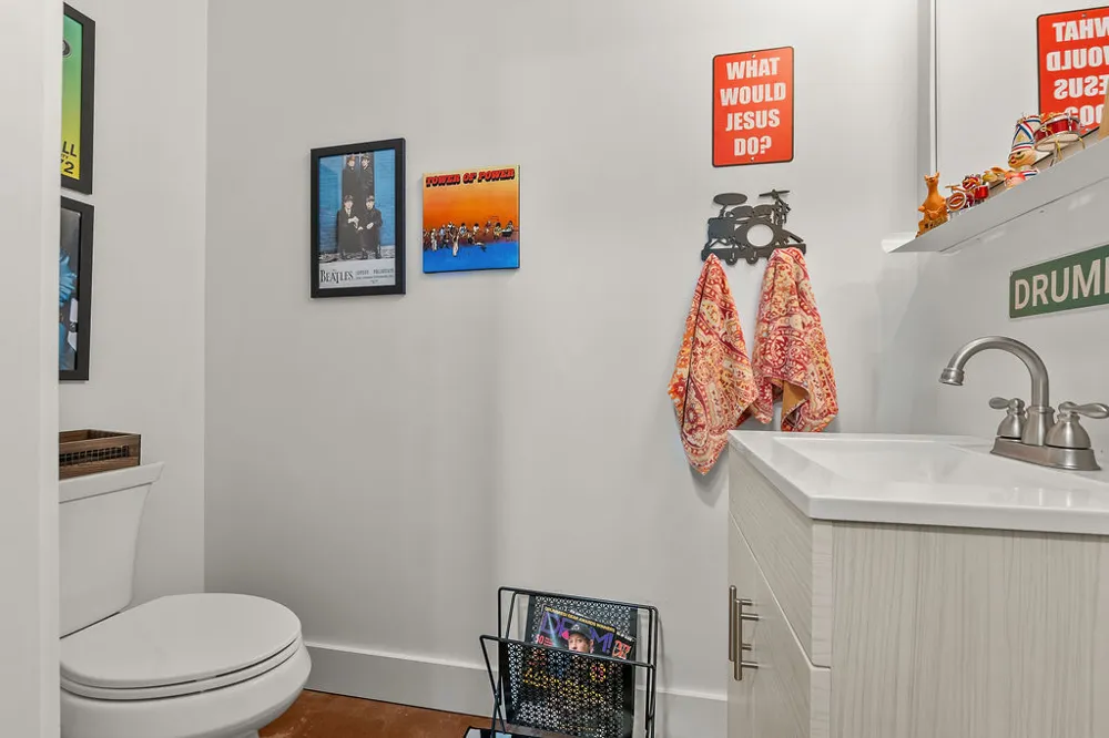 129 Lyle Street Street Franklin, NC 28734
