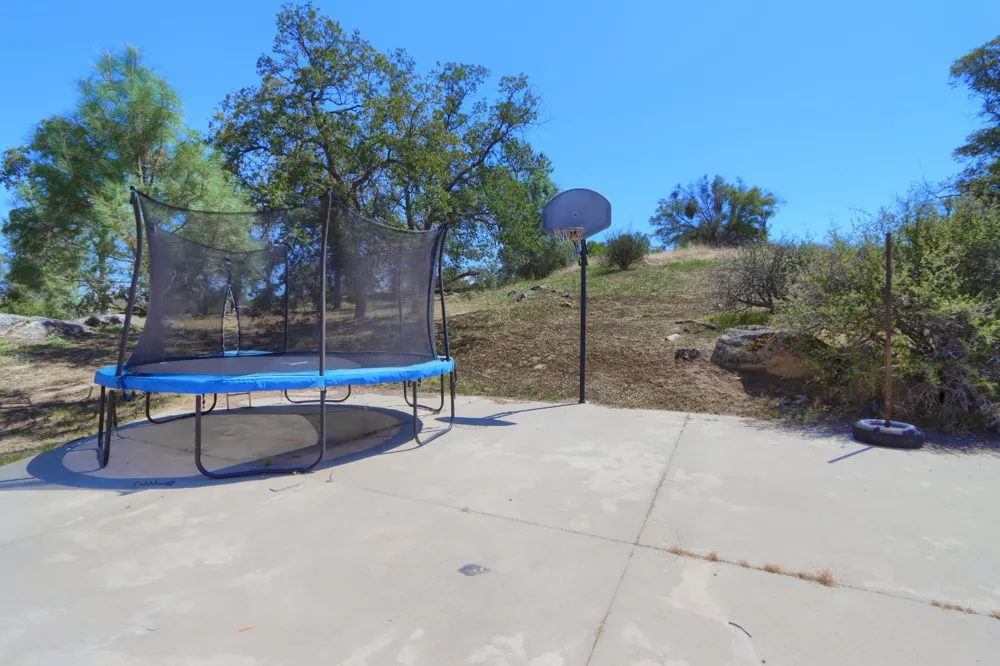 37336 Eagle Drive Raymond, CA 93653