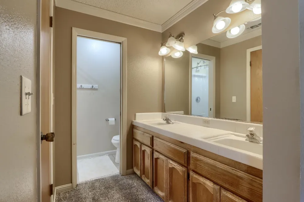 37336 Eagle Drive Raymond, CA 93653