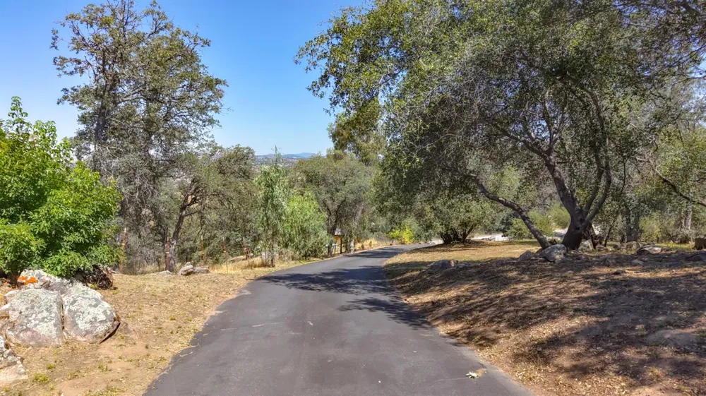 37336 Eagle Drive Raymond, CA 93653