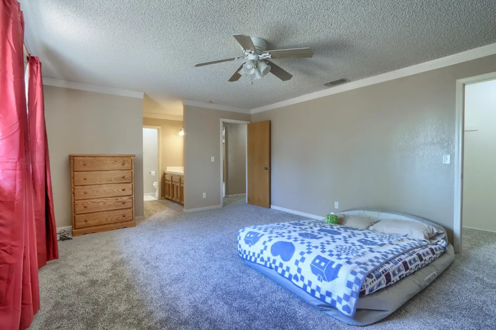 37336 Eagle Drive Raymond, CA 93653