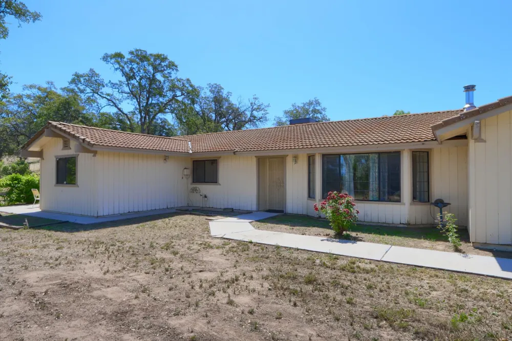37336 Eagle Drive Raymond, CA 93653