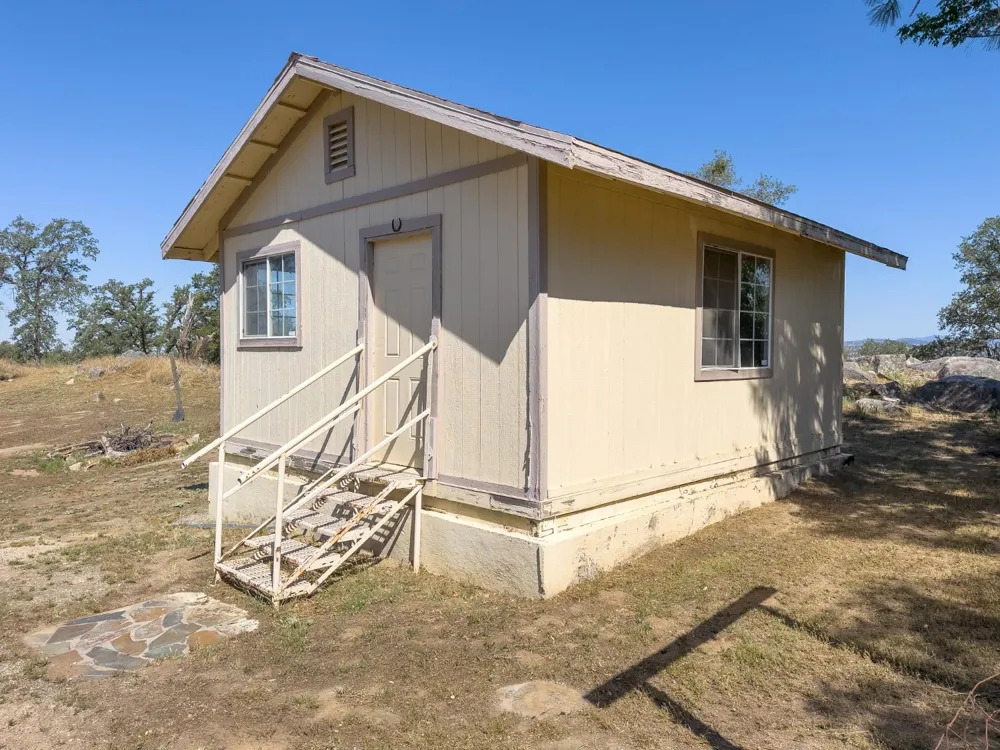 37336 Eagle Drive Raymond, CA 93653
