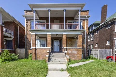 1565 W Grand #1