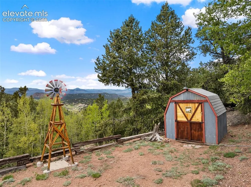 1052 Crown Point Circle Cripple Creek, CO 80813
