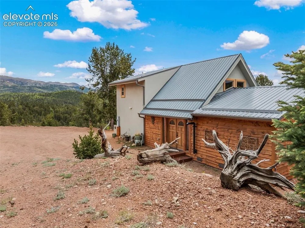 1052 Crown Point Circle Cripple Creek, CO 80813