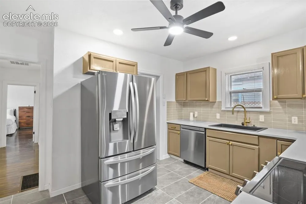 1017 E Evans Avenue Pueblo, CO 81004