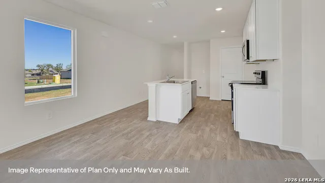2319 Red Bird Trace Lockhart, TX 78644
