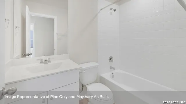 2319 Red Bird Trace Lockhart, TX 78644