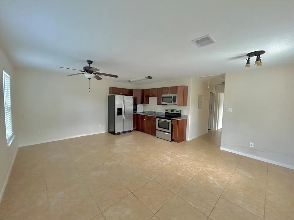 3807 Putnam Drive #A Bacliff, TX 77518