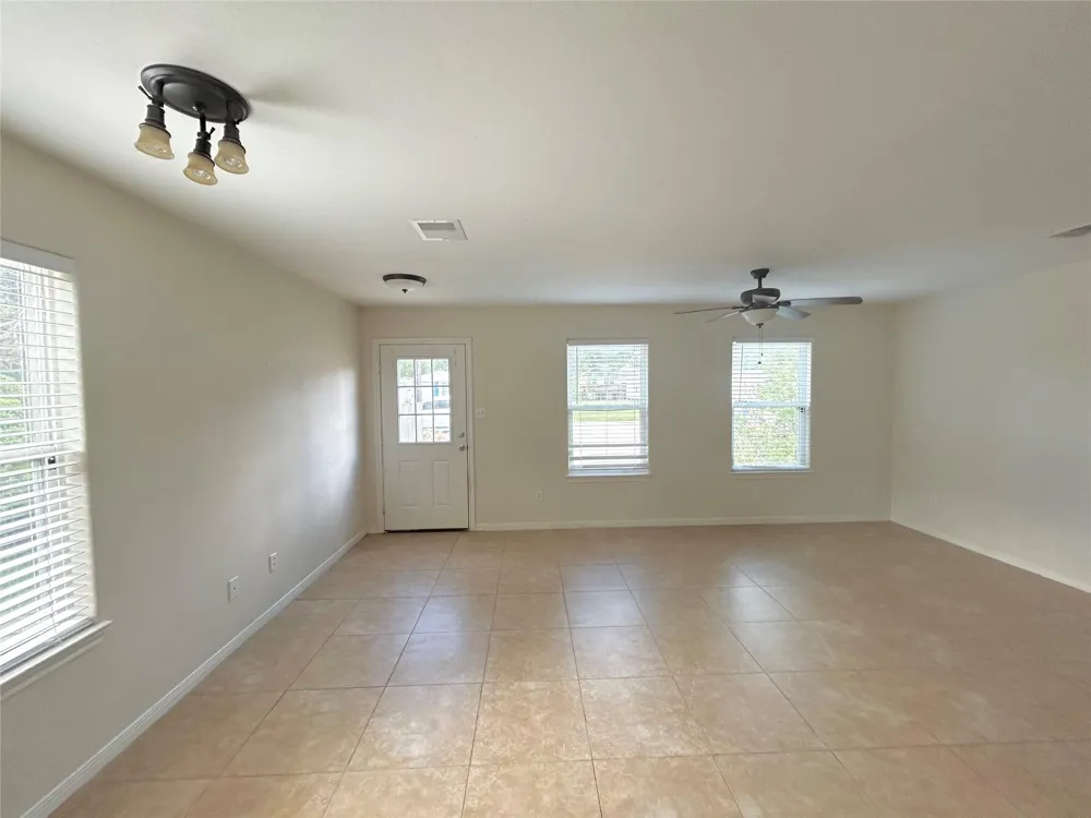 3807 Putnam Drive #A Bacliff, TX 77518