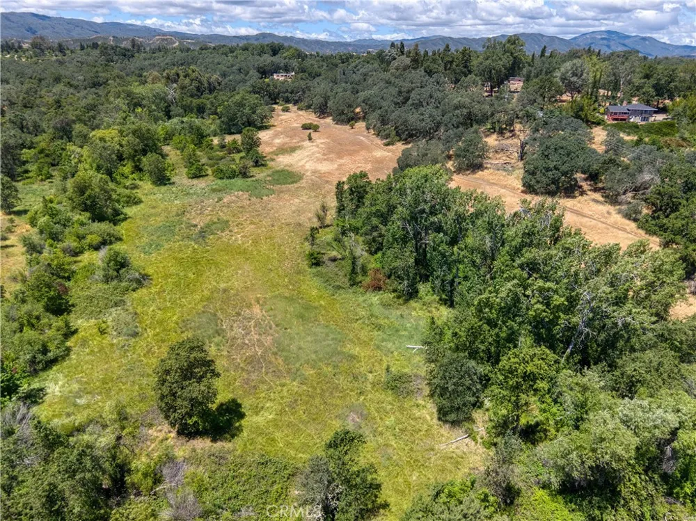 2447 Hartley Street Lakeport, CA 95453