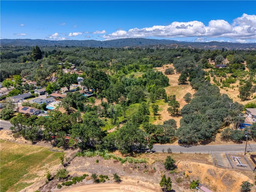2447 Hartley Street Lakeport, CA 95453