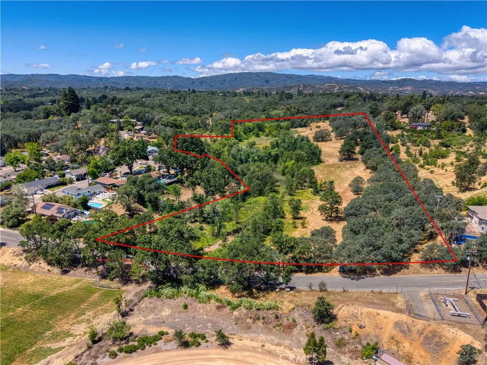 2447 Hartley Street Lakeport, CA 95453