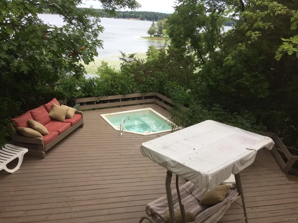 6000 Rays Drive Cambridge Township, MI 49265
