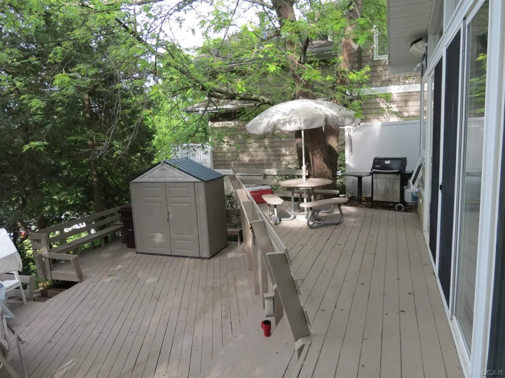 6000 Rays Drive Cambridge Township, MI 49265