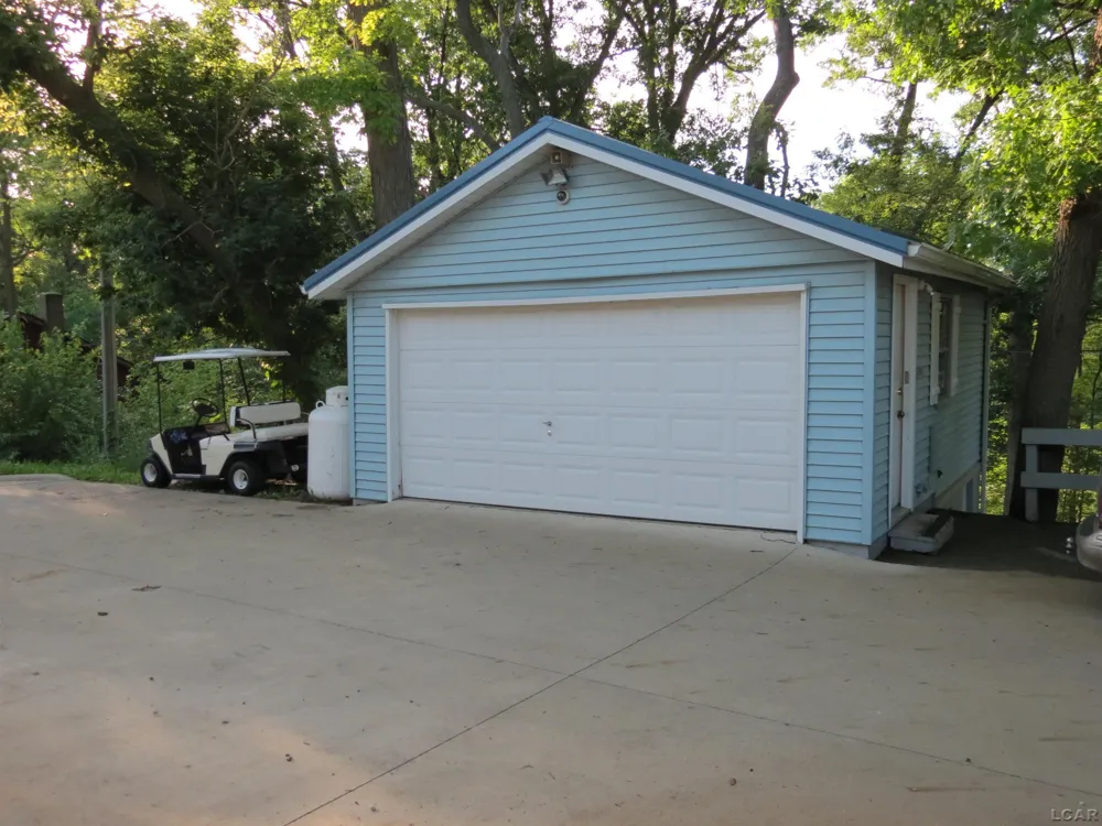 6000 Rays Drive Cambridge Township, MI 49265