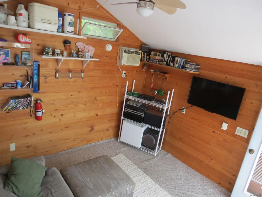 6000 Rays Drive Cambridge Township, MI 49265
