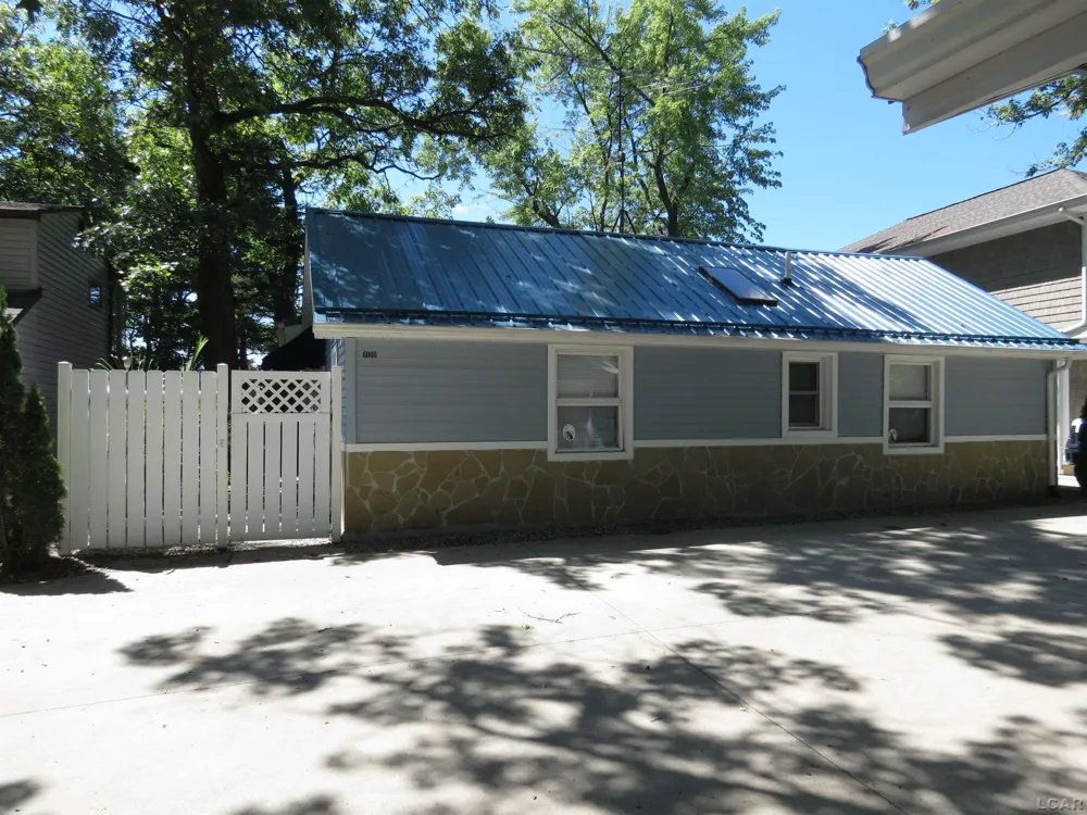 6000 Rays Drive Cambridge Township, MI 49265