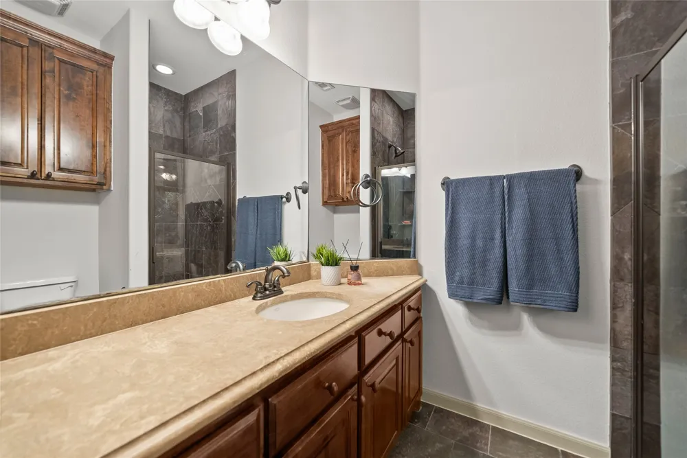 110 Red Oak Drive Krugerville, TX 76227