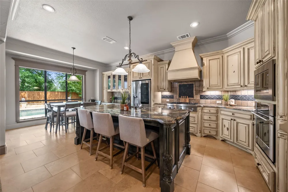110 Red Oak Drive Krugerville, TX 76227
