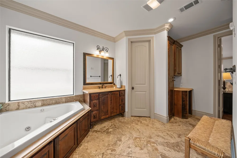 110 Red Oak Drive Krugerville, TX 76227