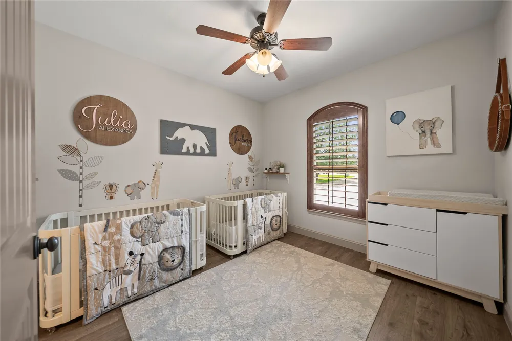 110 Red Oak Drive Krugerville, TX 76227