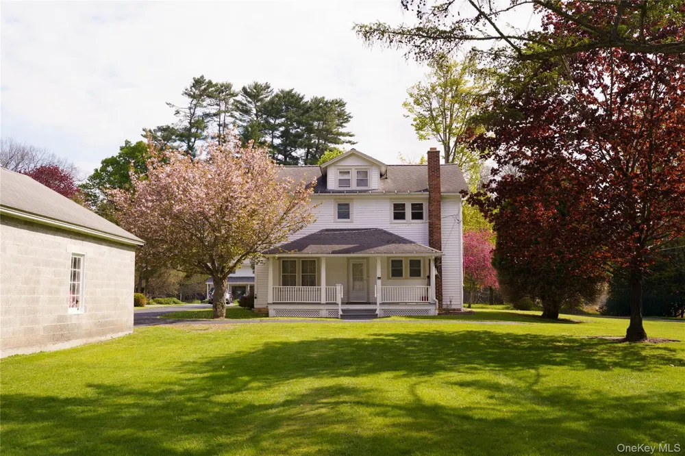 59 2nd Avenue Narrowsburg, NY 12764