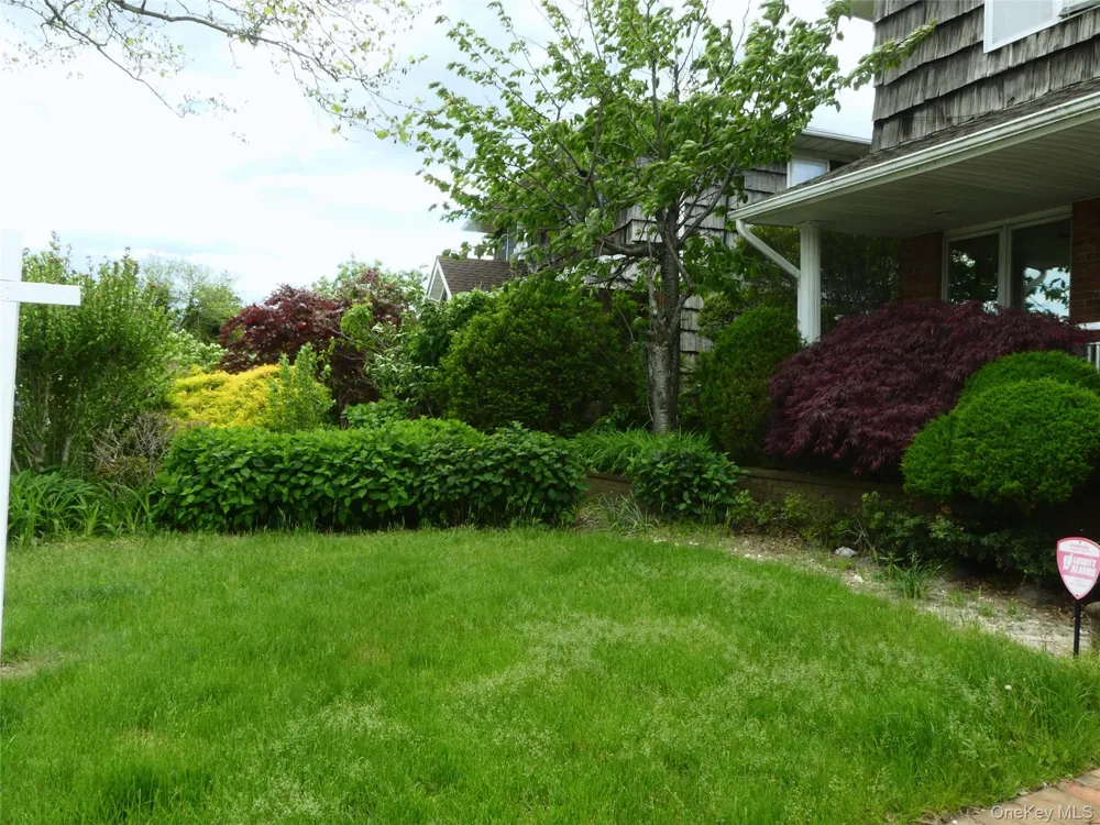 189 Scott Drive Atlantic Beach, NY 11509
